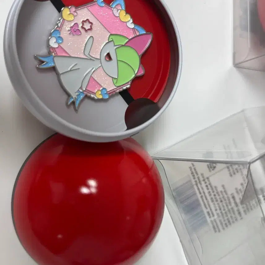 [BUNJANG] Pokemon Secret Forest Ralts Badge / 포켓몬 시크릿 포레스트 랜덤 뱃지 랄토스