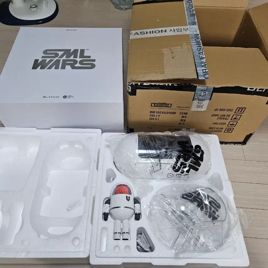 [BUNJANG] Sticky Monster Lab SS002 Figure / 블리츠웨이 스티키 몬스터랩 SML SS 002 판매합니다.