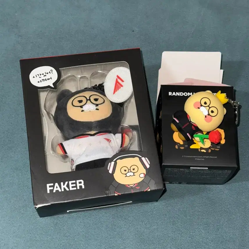 [BUNJANG] T1 Faker &amp; Keria Chunsiki Doll &amp; LED Keyring Set / T1 페이커 춘식이인형 X 페이커 춘식이 led키링 세트 (포카0)