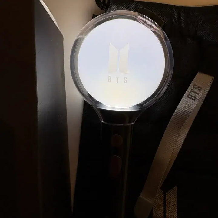 [BUNJANG] BTS Special Edition Army Bomb SE Lightstick / [상태최상]BTS 아미밤 SE밤 스에밤 응원봉 스페셜에디션 방탄소년단