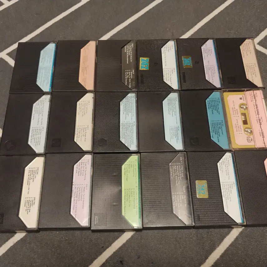 [BUNJANG] 35 Official Photocards / 팝(비품) 35개-3 판매합니다.