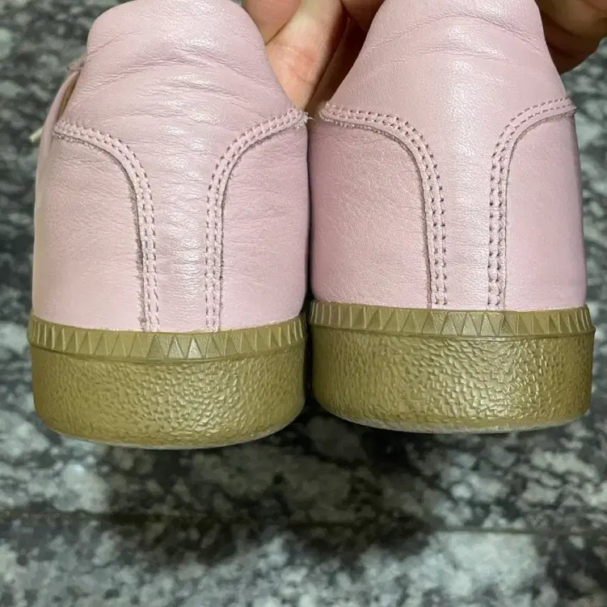 [BUNJANG] Reproduction of Found German Army Light Pink Sneakers / 리프로덕션 오브 파운드(리오파) 독일군 라이트 핑크 39(245)