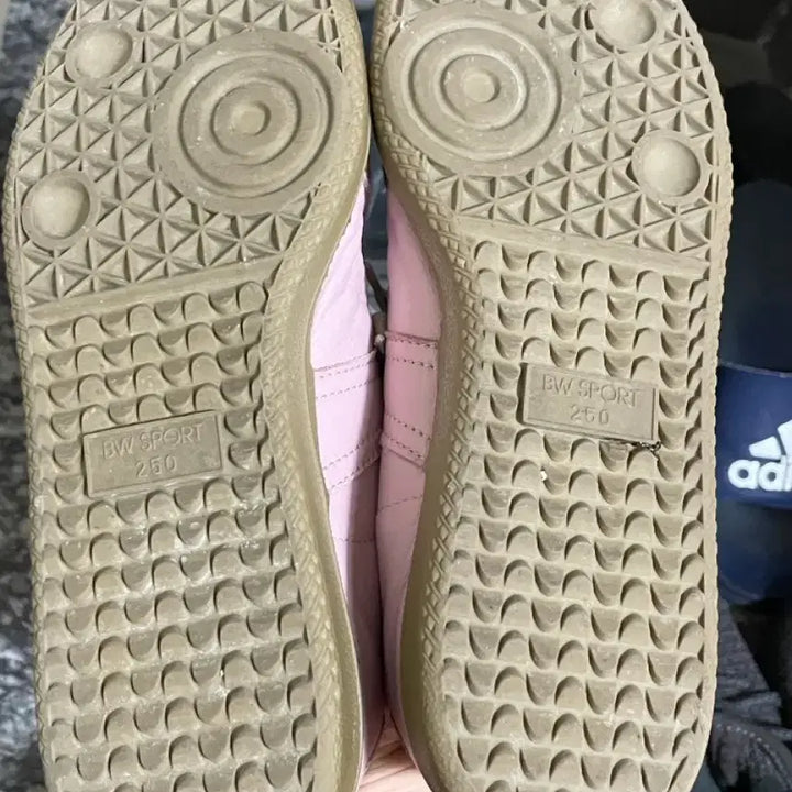 [BUNJANG] Reproduction of Found German Army Light Pink Sneakers / 리프로덕션 오브 파운드(리오파) 독일군 라이트 핑크 39(245)