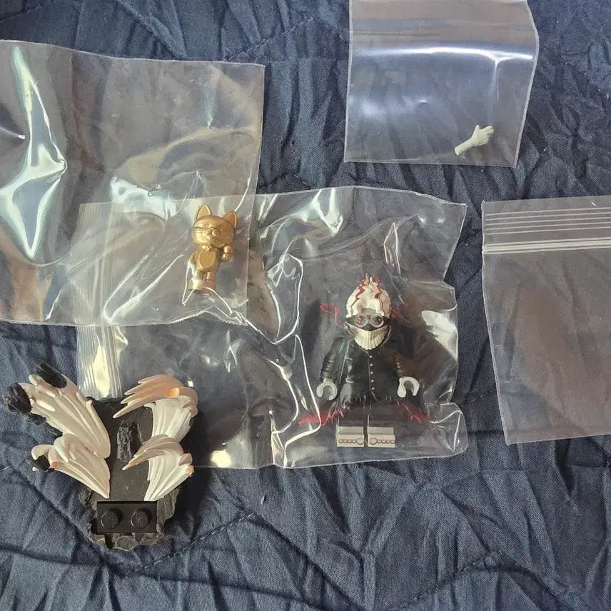 [BUNJANG] MOND Dandan Okaryong Custom Lego Minifigure / MOND 단다단 오카룽 레고 커스텀 미니피규어 판매합니다 .
