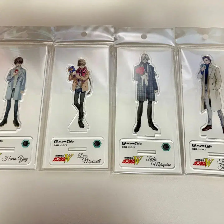 [BUNJANG] Gundam Cafe Acrylic Stand Set - Gundam Wing, Zeta Gundam, Double Zeta Gundam / 건담카페 아크릴스탠드 건담윙 제타건담 건담더블제타