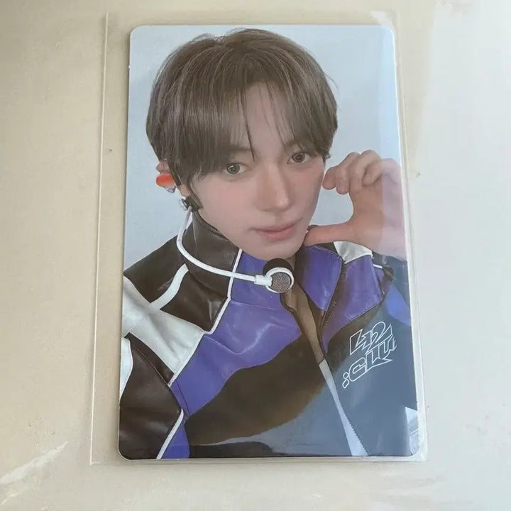 [BUNJANG] TWS Mini 5th Album Weverse Lucky Draw 2nd Batch Jin Photocard / 투어스 미니5집 위버스 럭키드로우 2차 한진 포카 럭드 널따라가