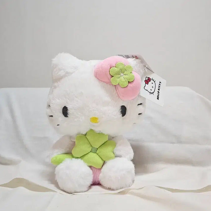 [BUNJANG] Sanrio Characters Clover Series Stuffed Toy / [택달린새상품]산리오 캐릭터즈 클로버 시리즈 인형 헬