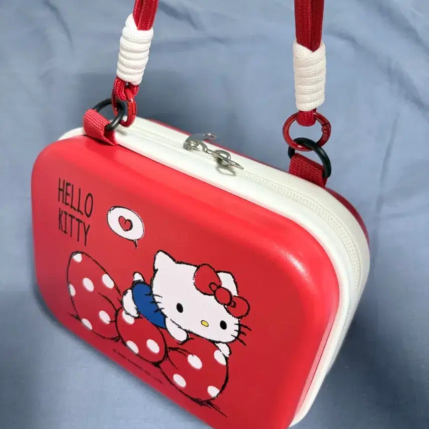 [BUNJANG] Hello Kitty Mini Pouch / 헬로키티 미니 파우치