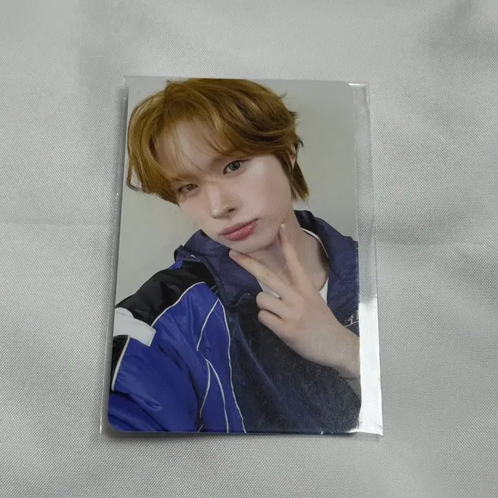 [BUNJANG] TWS Mini 5th Album Soundwave Lucky Draw 2nd Gen Kyoungmin Photocard / 투어스 미니5집 사운드웨이브 럭키드로우 2차 경민 포카 사웨 럭드