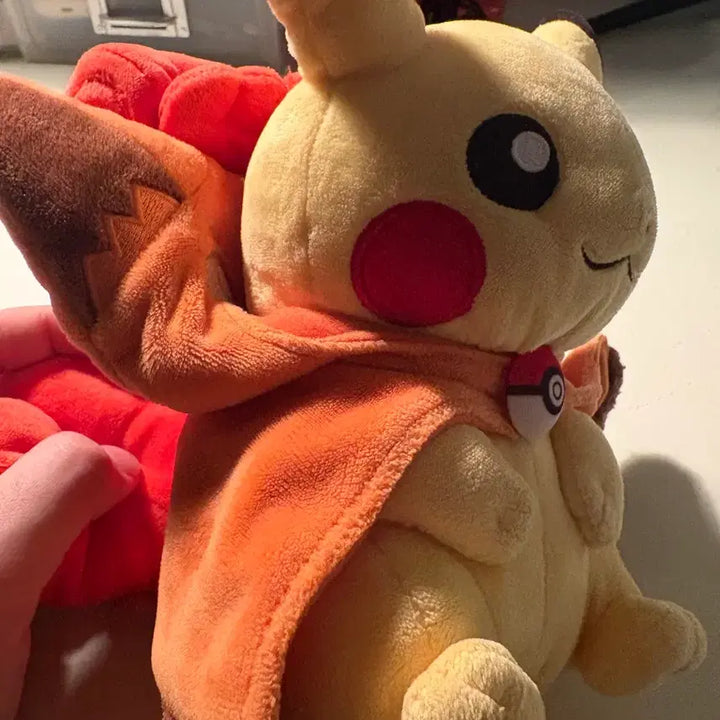 [BUNJANG] Six-Tails Poncho Chu Pikachu Plush / 식스테일 판쵸츄