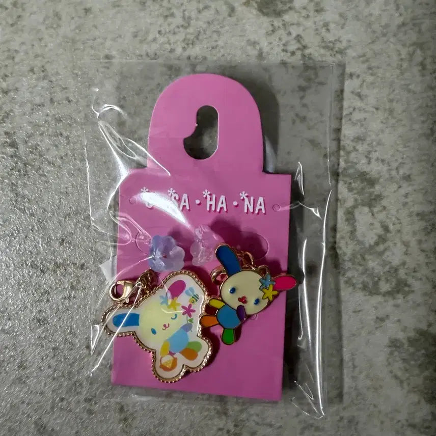 [BUNJANG] Sanrio Usahana Limited Edition Charm Set / 산리오 우사하나 한정판 참세트