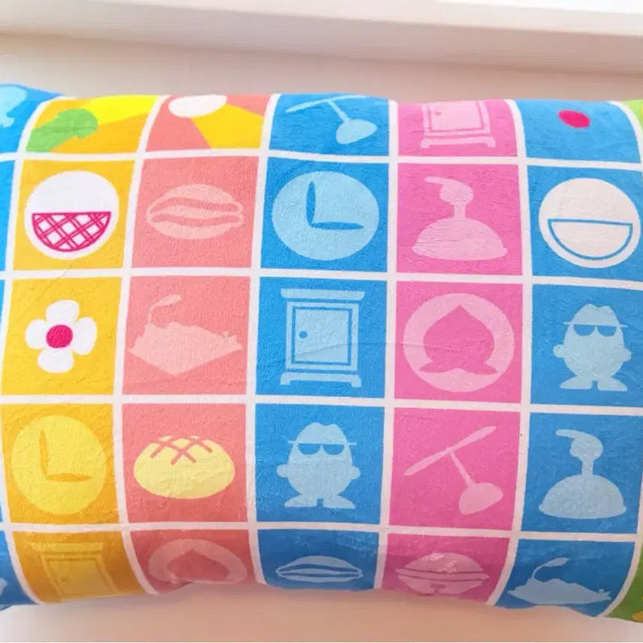 [BUNJANG] Doraemon Appearing Through Door Hoop Cushion / 일본 도라에몽 튀어나오는 어디로든 문 통과 후프 쿠션
