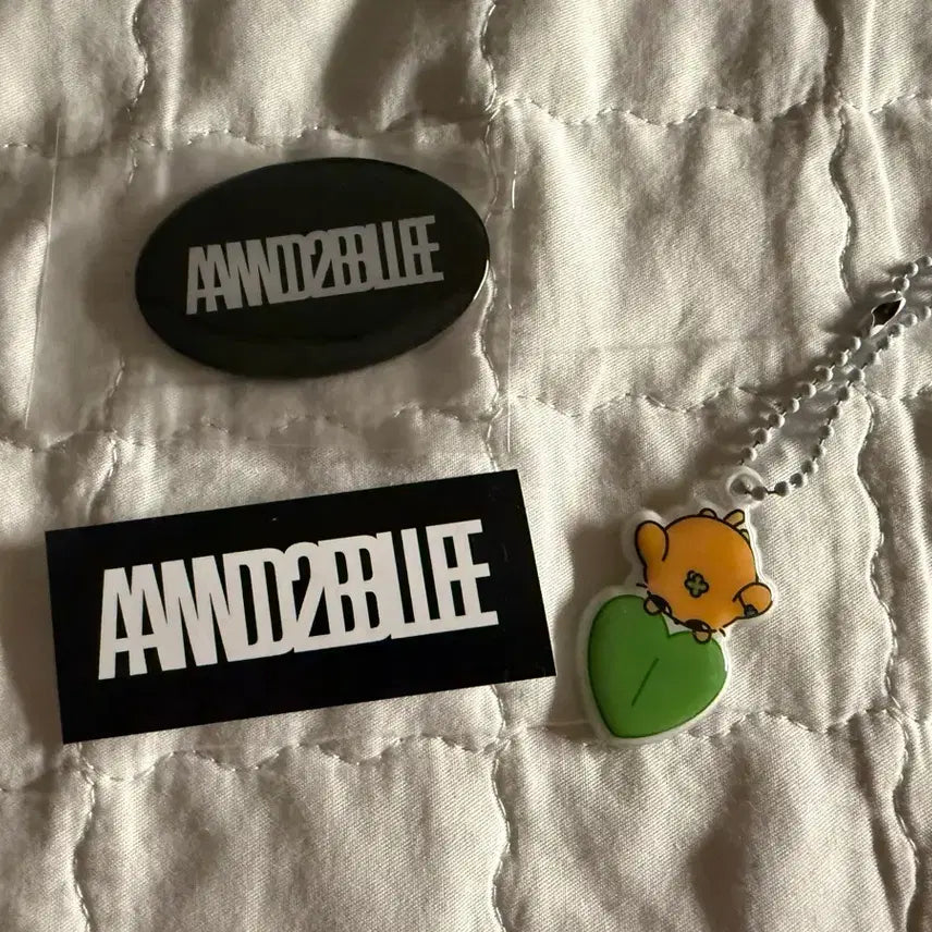 [BUNJANG] ANDWAVE Gyuvin Keyring / 앤더블 규빈 키링