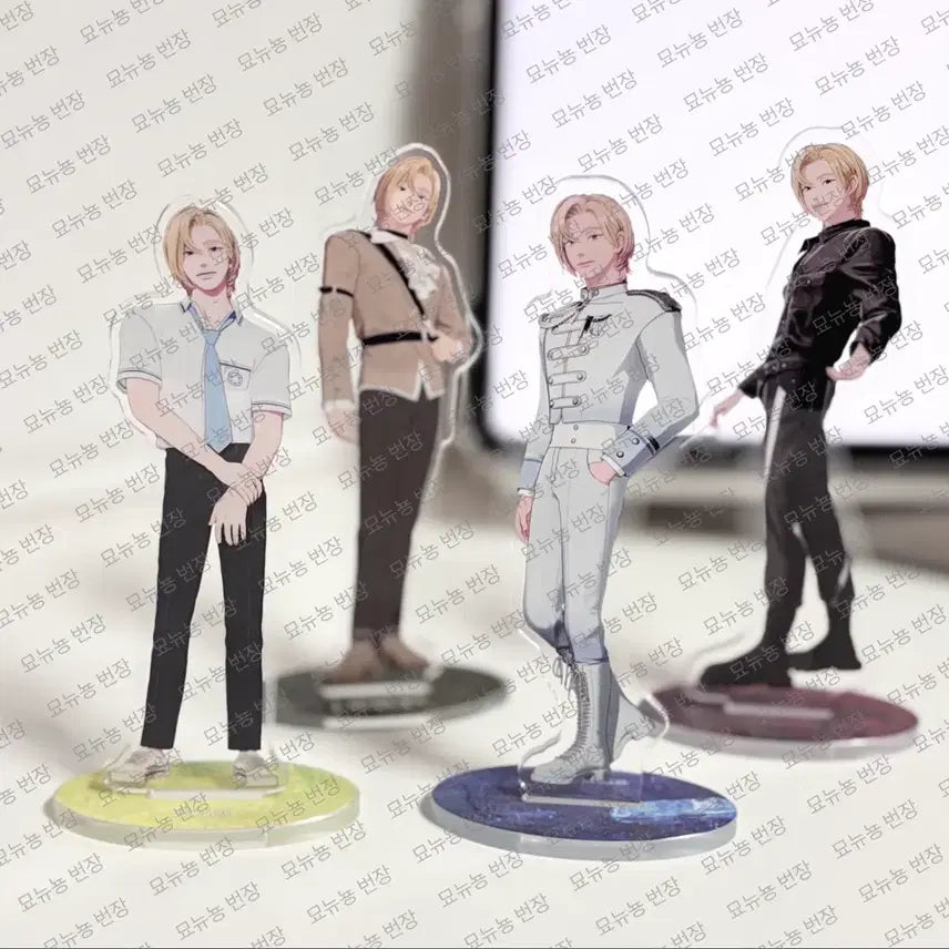 [BUNJANG] PLAVE Noah Acrylic Stand Bundle Set / 플레이브 노아 아크릴스탠드 일괄판매