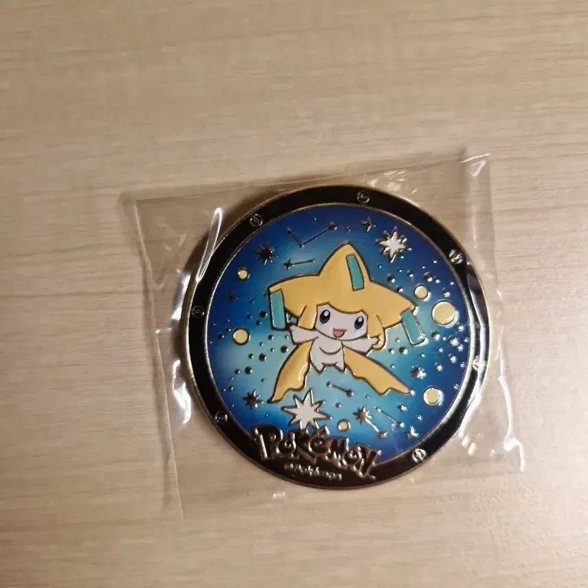 [BUNJANG] Pokemon Jirachi All Day Can Badge (Sealed) / (미개봉) 샤브 올데이 지라치 캔뱃지 판매합니다!