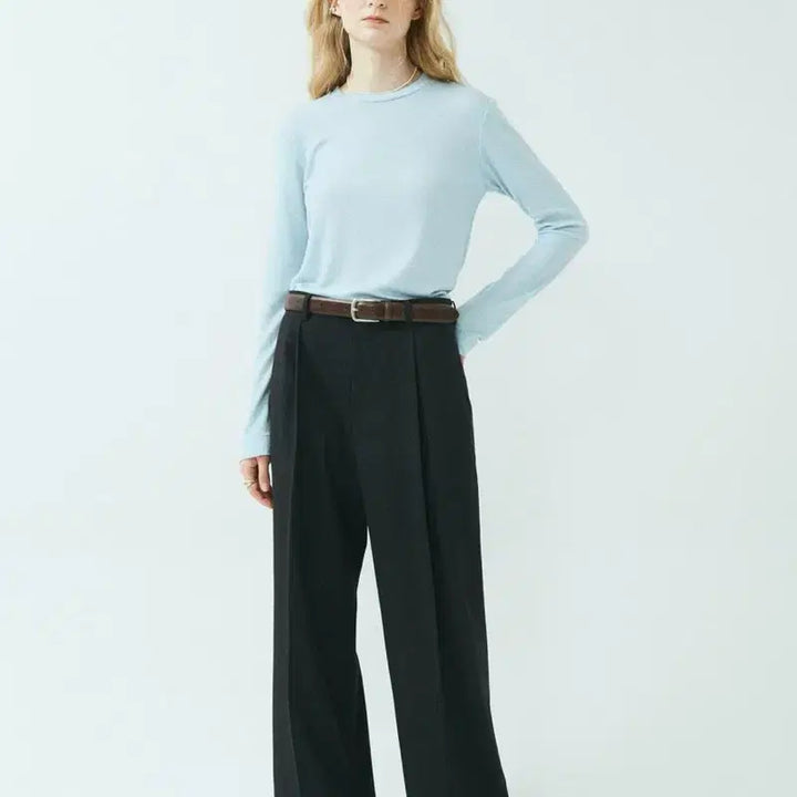 [BUNJANG] Label Archive Embroidery Wide Fit Pants / [1] 라벨아카이브 자수 와이드 핏 팬츠