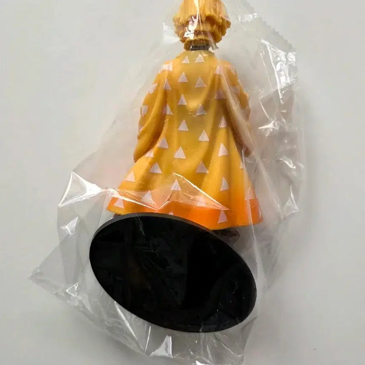 [BUNJANG] Demon Slayer Zenitsu Figure / 귀멸의 칼날 젠이츠 피규어