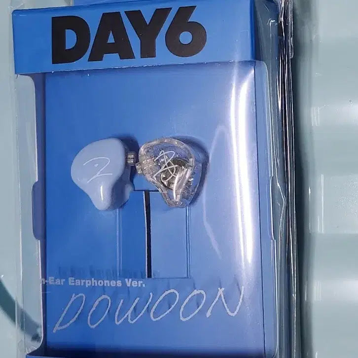 [BUNJANG] Day6 Dowoon In-ear Album (Sealed) / 데이식스 인이어 앨범 도운 (미개봉)