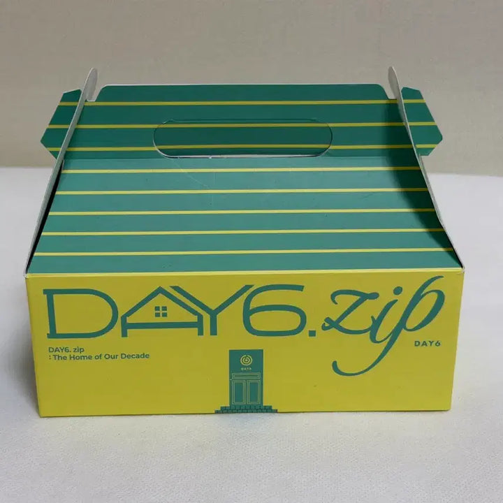 [BUNJANG] Day6 10th Anniversary Popup Candle Gift Set / 데이식스집 십주년 팝업 캔들 키프트 세트