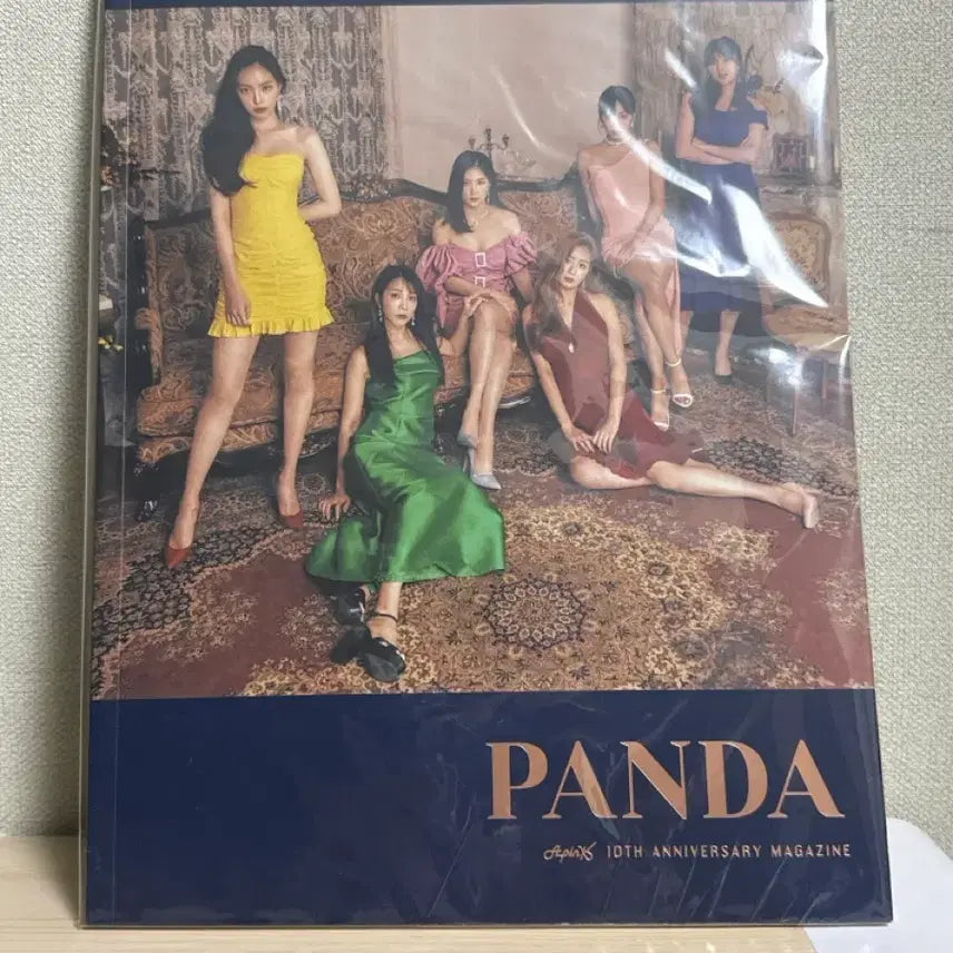 [SOLD OUT] 에이핑크 PANDA 10주년 기념 매거진 판매합니다