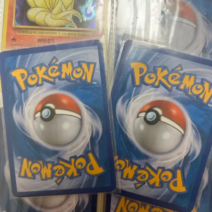 [BUNJANG] Pokemon Card Mew &amp; Mewtwo / 포켓몬 카드 뮤,뮤츠