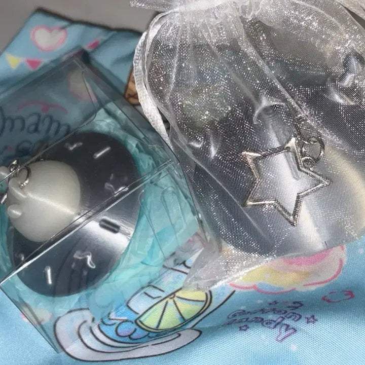 [BUNJANG] Meongju UFO Hat Keyring (Silver) / 멍주님 UFO+왹모자 판매 (실버)