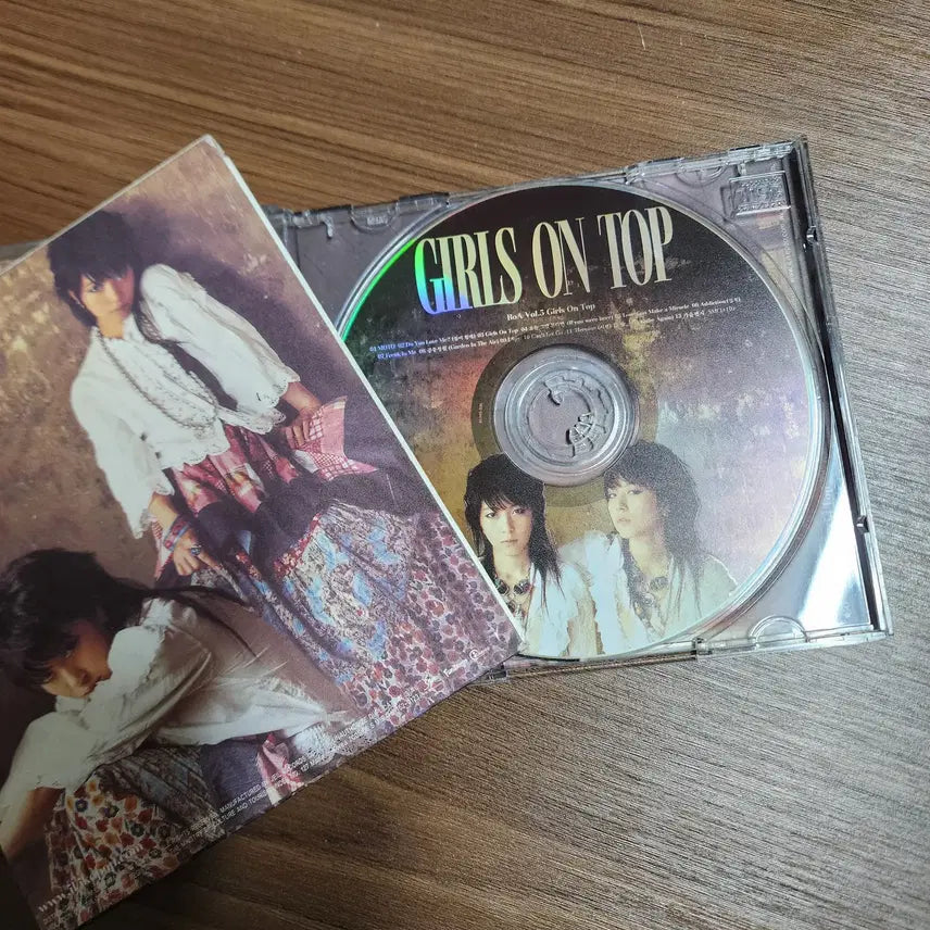 [BUNJANG] BoA 5th Album Girls On Top CD / 보아(BoA) 5집 - Girls On Top (CD)