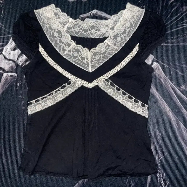 [BUNJANG] JILLSTUART Vintage Lace Puff Sleeve Top / JILLSTUART 대장 핀터깔 빈티지 레이스 탑