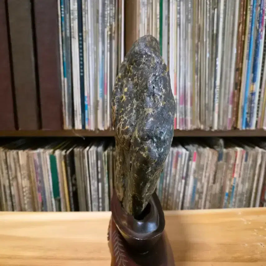 [BUNJANG] Unique Natural Stone Display with Stand / 수석 받침대 포함