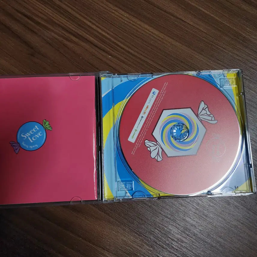 [BUNJANG] Son Ho Young Sweet Love Single Album CD / [CD] 손호영 싱글 앨범 - Sweet Love (상태 최상)