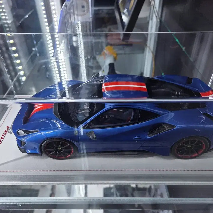[BUNJANG] MR Collection Ferrari 488 Pista 1:18 Scale Resin Model / mr 페라리 488 피스타 1:18
