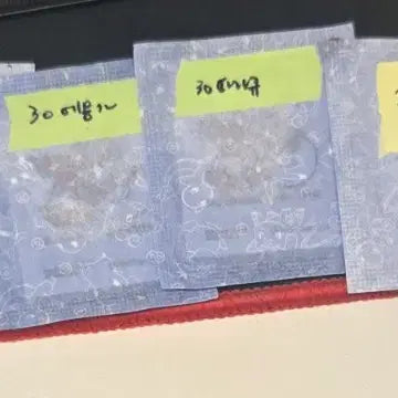 [SOLD OUT] 30주년 로고 띠부실 일괄판매