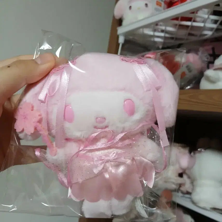 [BUNJANG] Sanrio My Melody 2026 Cherry Blossom Makko Doll (Sealed) / 미개봉) 2026 마이멜로디 마멜 벚꽃 마코