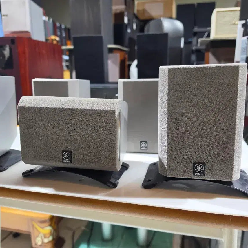 [BUNJANG] Yamaha Mini Speaker Set (1 Center, 2 Bookshelf, 2 Rear) / yamaha 미니 스피커 (센터1 북쉘프2 리어2)