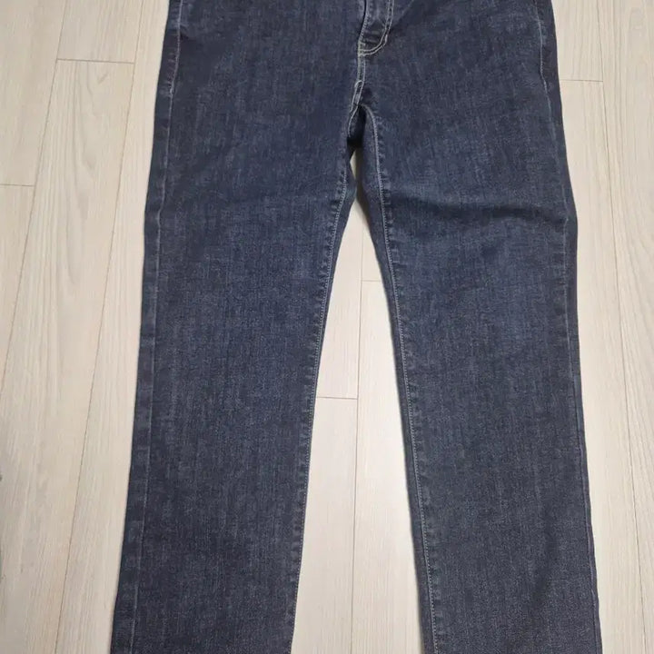 [BUNJANG] Guess x Uniqlo Denim Jeans Bundle Set / Guess, 유니클로 데님 4벌 (32)