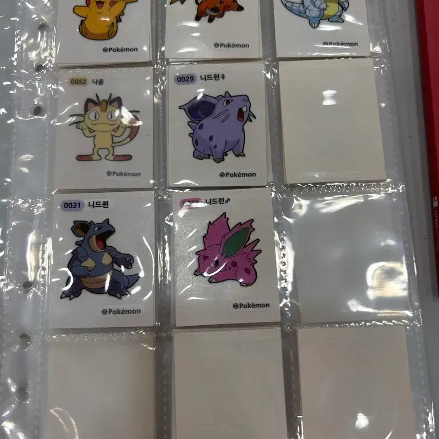 [BUNJANG] Pokemon "Tteok-bok-gi-ddal" Stickers Bundle Set (Approx. 130 pcs) / 포켓몬 띠부씰 약 130장 일괄