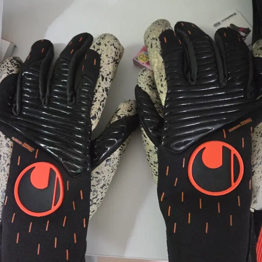[BUNJANG] Uhlsport Speed Contact Supergrip Goalkeeper Gloves / 울스포츠 골키퍼 장갑 speed contact supergrip