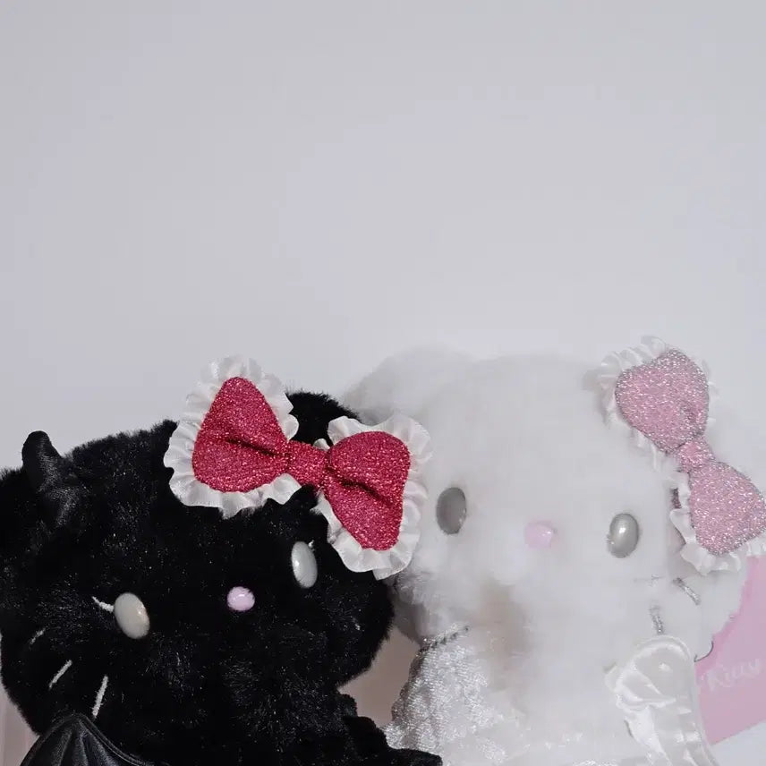 [BUNJANG] Sanrio Angel &amp; Devil Kitty Mascot Bundle Set / 편택포) 산리오 천사악마 키티 마스코트 일괄 양도해요!