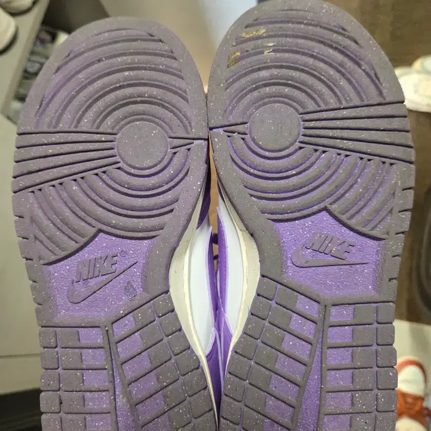 [BUNJANG] Nike Dunk Low Purple/White Sneakers / 나이키 덩크 로우 퍼플/화이트 운동화
