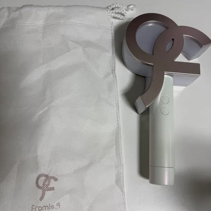 [BUNJANG] fromis_9 Official Lightstick Ver. 1 / 프로미스나인 응원봉 ver.1 판매