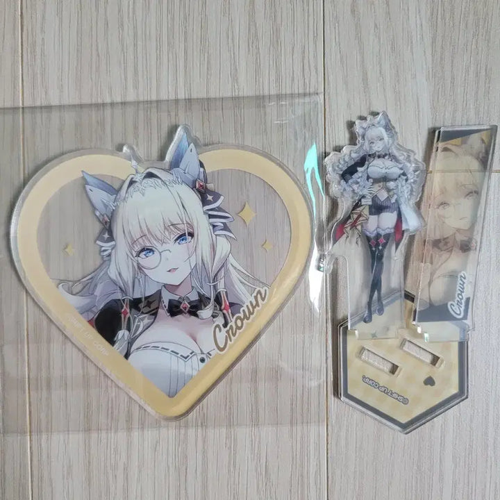 [BUNJANG] Niki and Gallery Crown Acrylic Coaster + Acrylic Stand / 니케 and gallery 크라운 아크릴 코스터 + 아크릴 스탠드