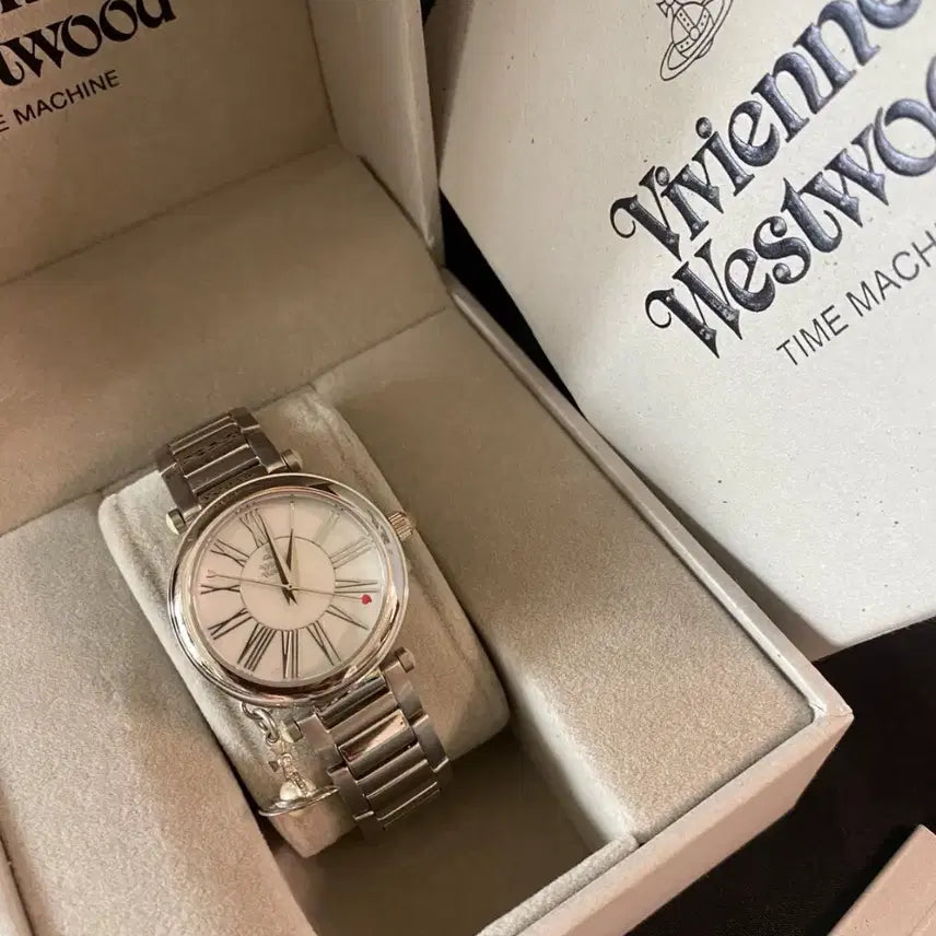 [BUNJANG] Vivian DWVV006PSLSL Silver Metal Watch / 비비안 DWVV006PSLSL 심플실버메탈