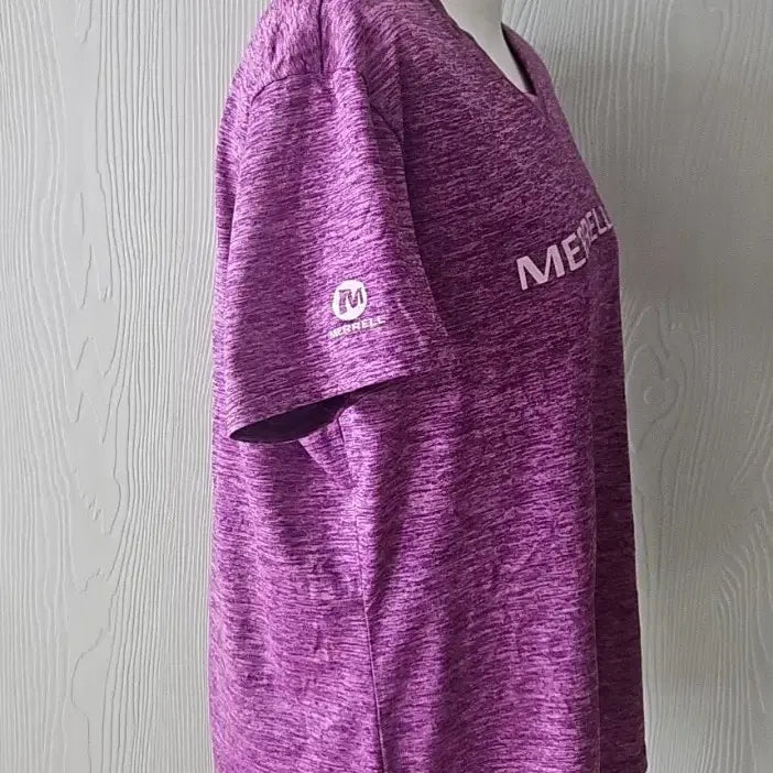 [BUNJANG] Merrell Purple V-Neck Short Sleeve T-Shirt / 메렐 퍼플 브이넥 반팔 티셔츠 95사이즈