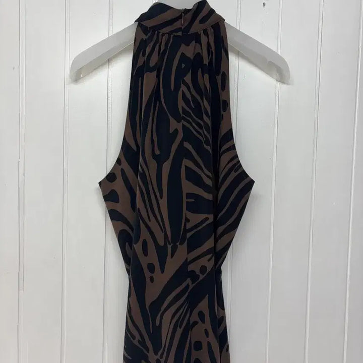[BUNJANG] Michael Kors Zebra Halterneck Top Size M / 마이클코어스 지브라 홀터넥 탑 M/M(55)