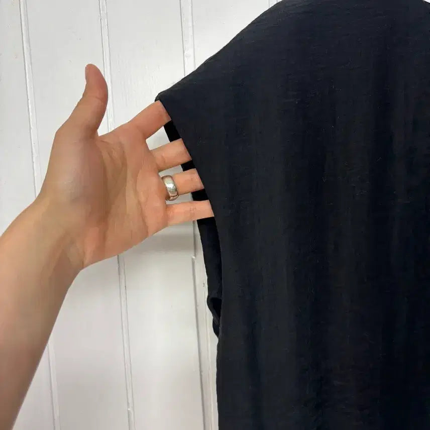 [BUNJANG] COS Black Lyocell Blend Blouse EUR 34 / COS 블랙 리셀 블라우스 EUR 34(44-마른55)