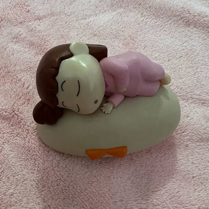 [BUNJANG] Crayon Shin-chan Yuri Cushion Mood Lamp Figure / 짱구 유리 쿠션무드등 피규어