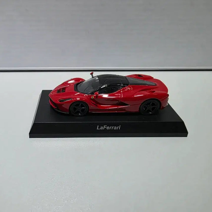 [BUNJANG] Kyosho 1/64 LaFerrari Diecast Model / 할인 1/64 다이캐스트 교쇼 라페라리