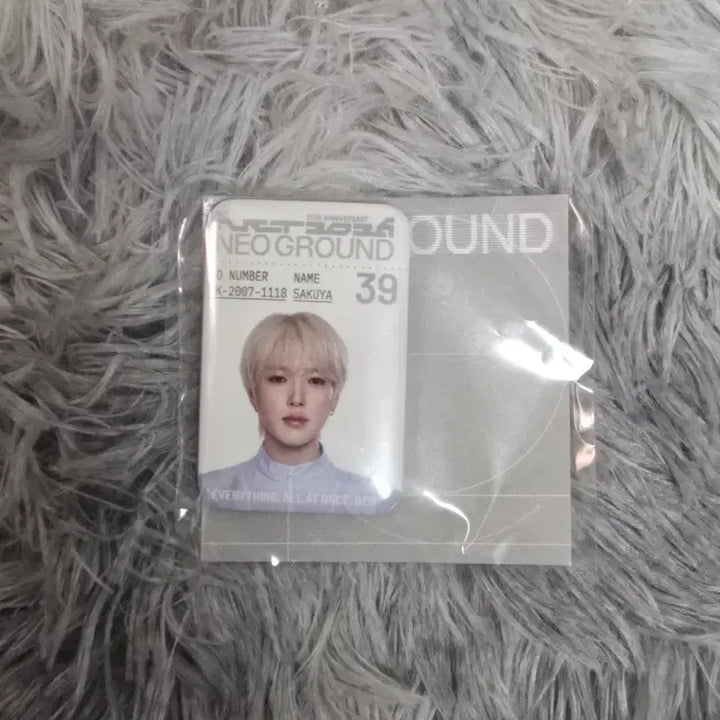 [BUNJANG] NCT WISH Sakuya Neo-Grounds Metal ID Badge Gacha / (미개봉) 엔시티위시 사쿠야 네오그라운드 뱃지 가챠 메탈ID뱃지