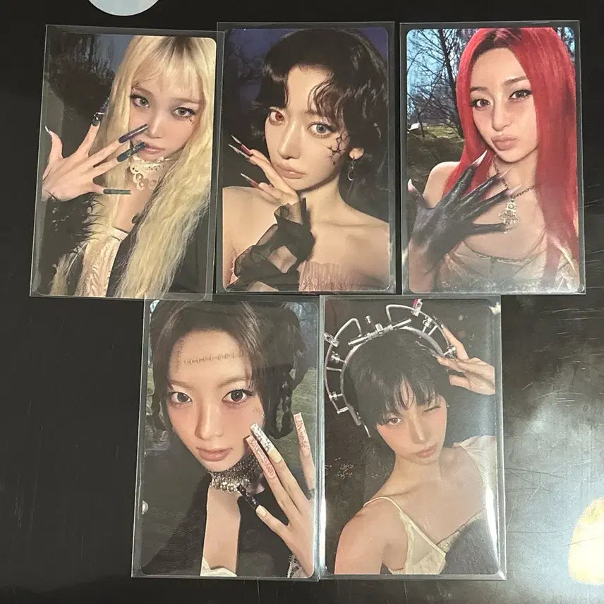[BUNJANG] Le Sserafim Weverse POB Photocard Bundle Set / [일괄] 르세라핌 위버스 특전 포토카드 포카 미공포