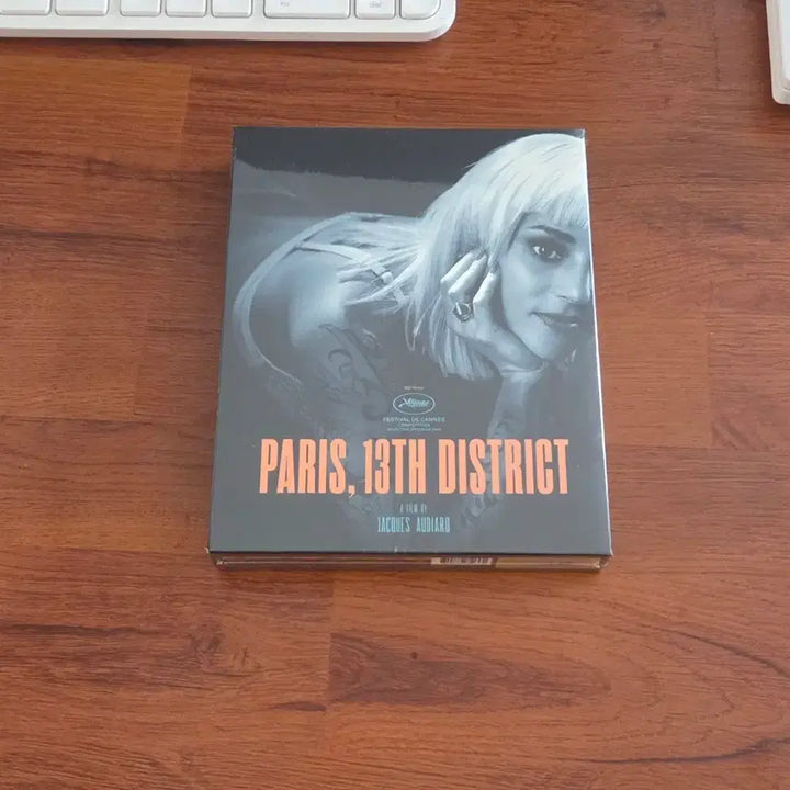 [BUNJANG] Paris, 13th District Blu-ray / 영화 파리 13구 블루레이 미개봉 새상품